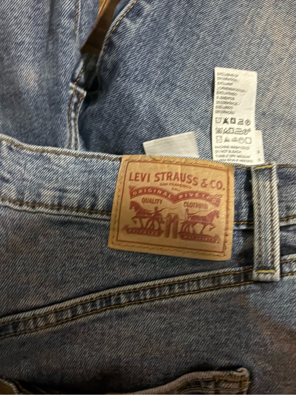 Levi's Women’s Light Blue Denim Jeans
